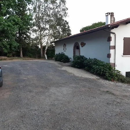Maison Au Pays Basque, Calme Avec Vue Imprenable Sur Montagnes *